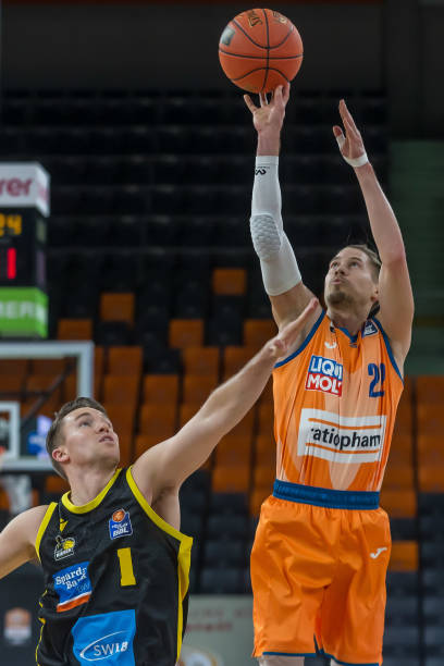 这样的差距 这样的差距