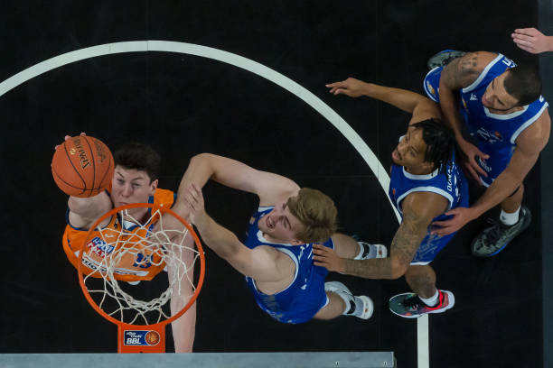 某种程度上 某种程度上